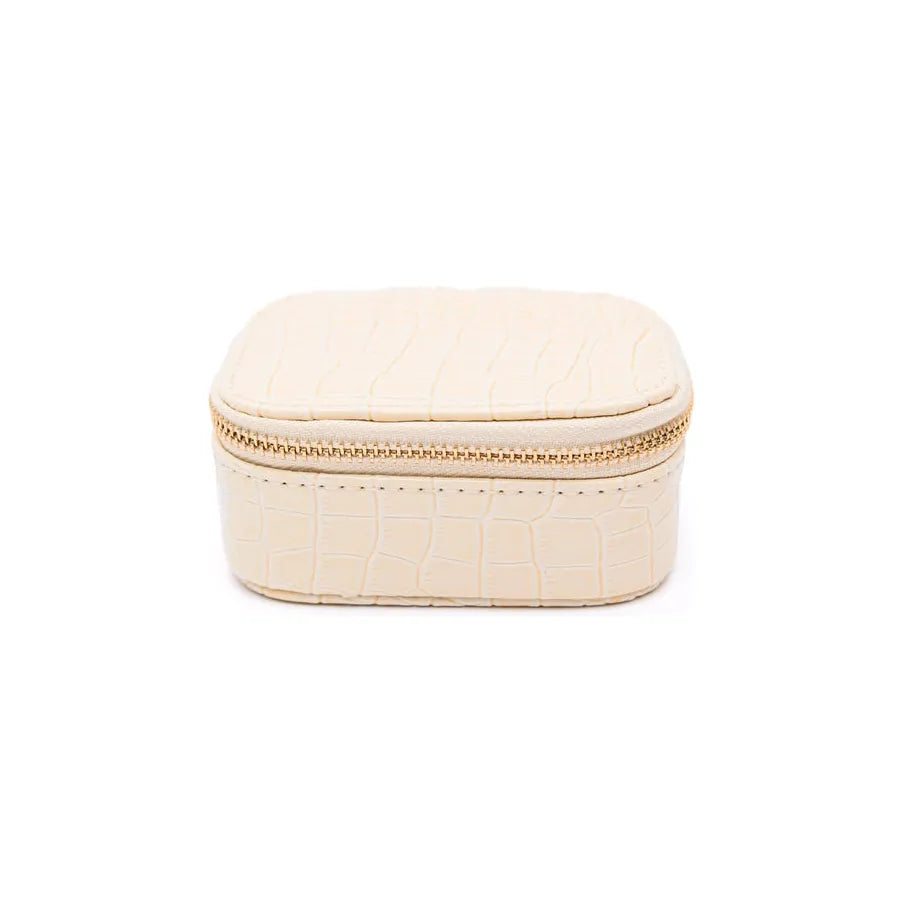 Travel Jewelry Case in Cream Snakeskin