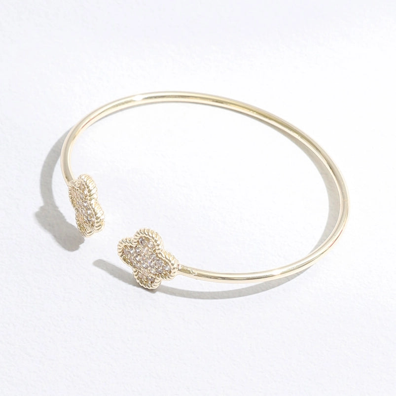 Thin Gold Tone Wire Two Cz Clover Edges Bracelet