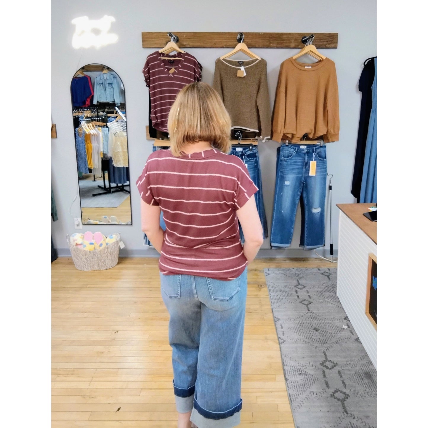 Stripe V Neck Cuffed Sleeve Knit Top