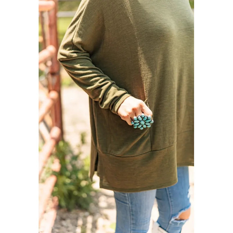 Weekend Ease Pocket Top (Sizes S-3X)
