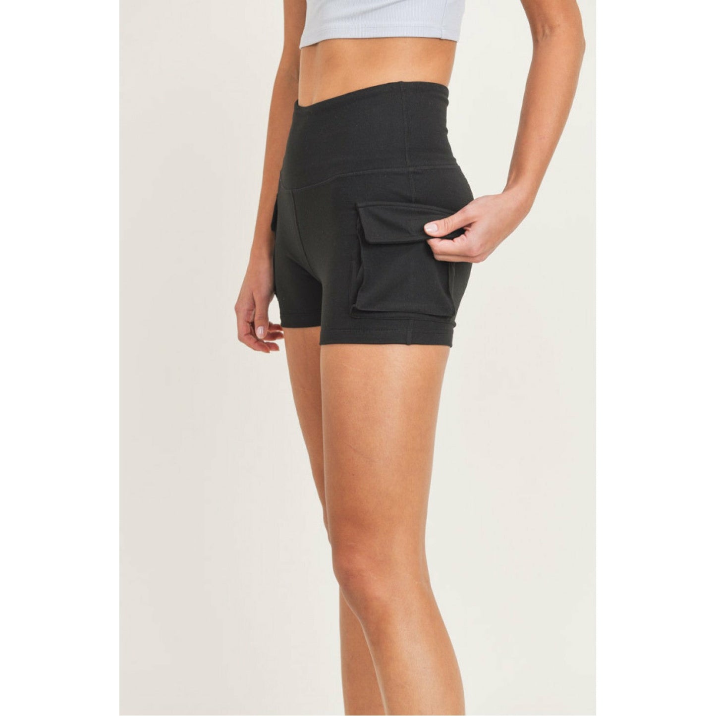 Cargo Utility Hybrid Highwaist Shorts