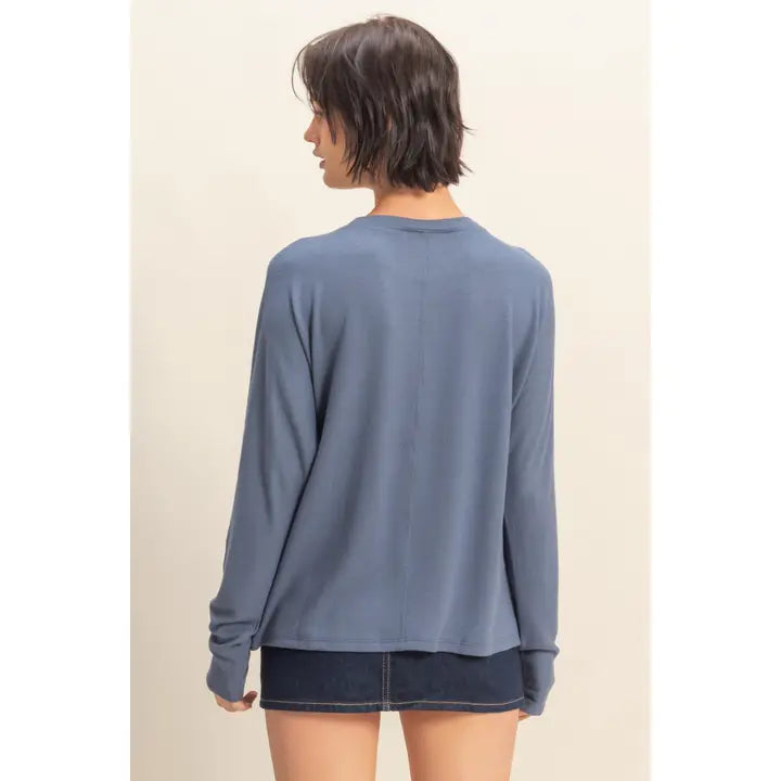 Center Seam Long Sleeve Top