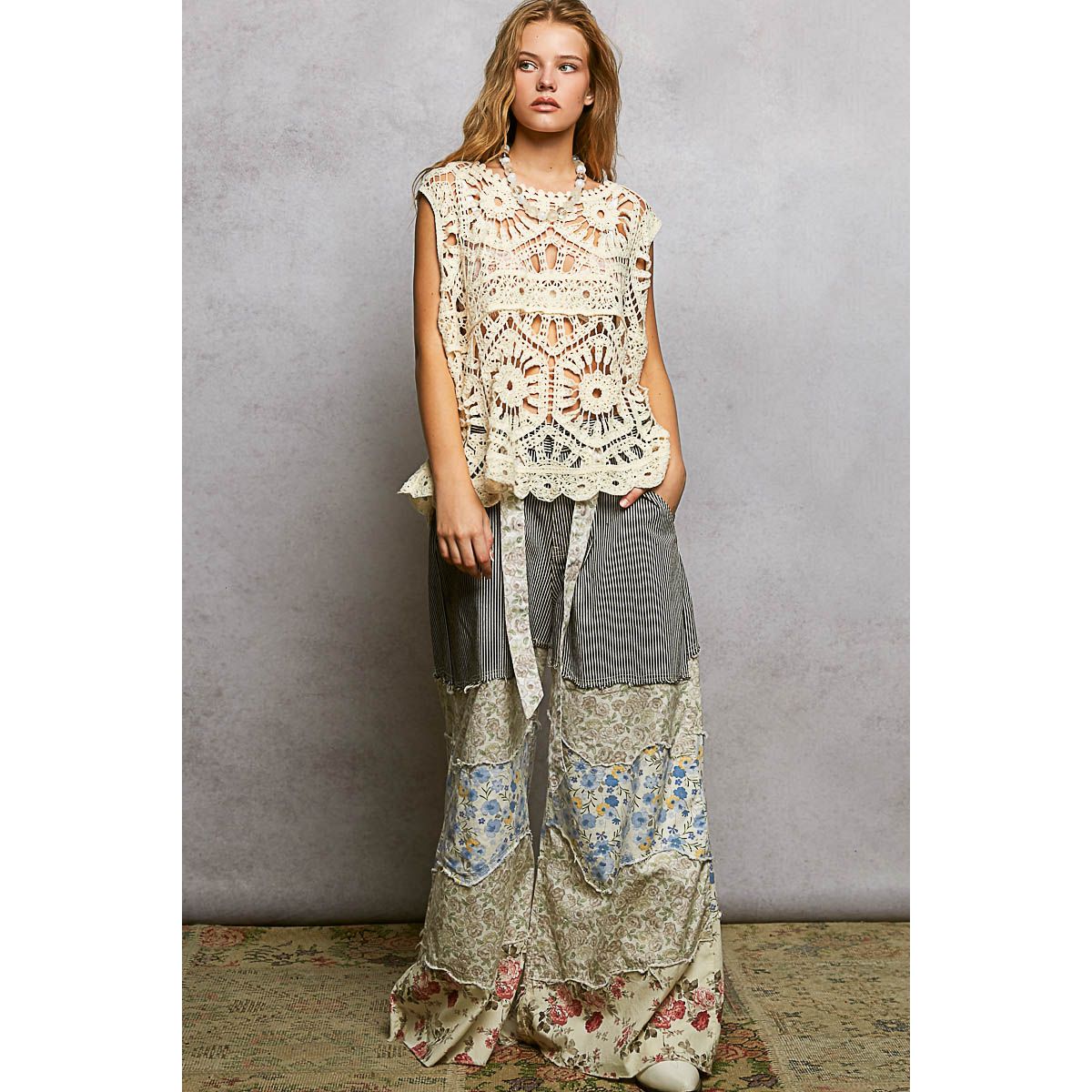 Bohemian Crochet Relaxed Sleeveless Top